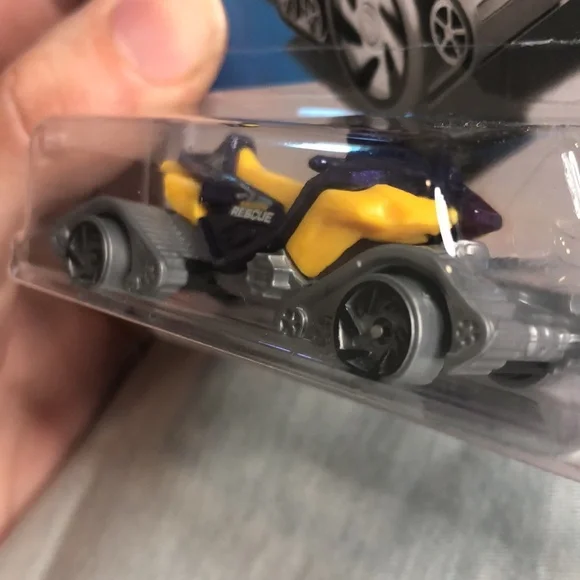 Snow Stormer - Picture 4 of 6